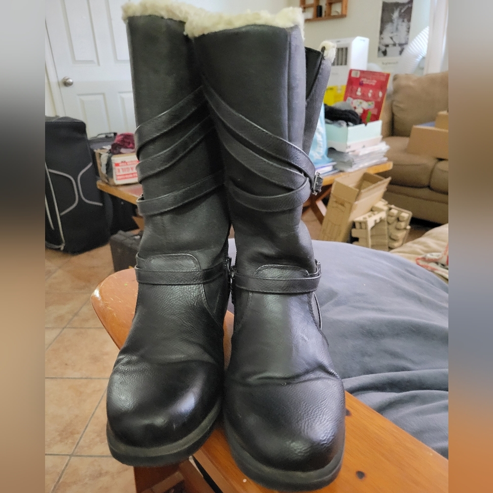 3/20$*Black Strappy Knee-High Boots - Picture 2 of 10